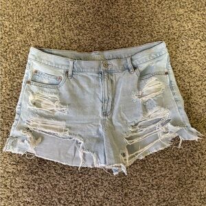 American eagle trendy distressed Jean shorts